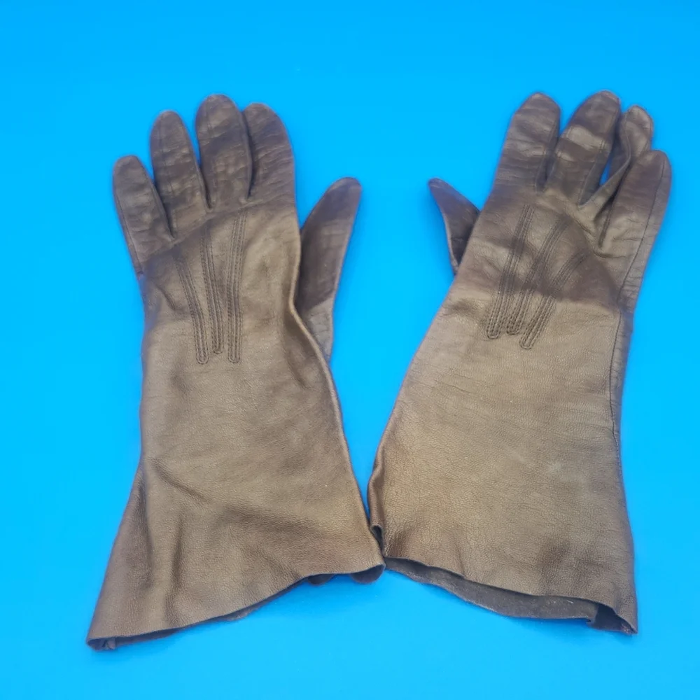 Bacmo 70s (or 60s) Genuine Leather Kid Gloves Coffee colored in sz 6.5